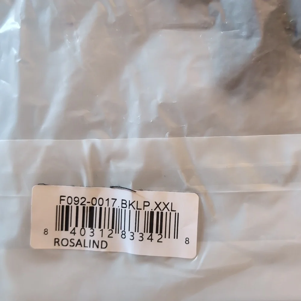 Frederick’s of Hollywood Rosalind Satin & Lace Underwire Teddy Black NWT